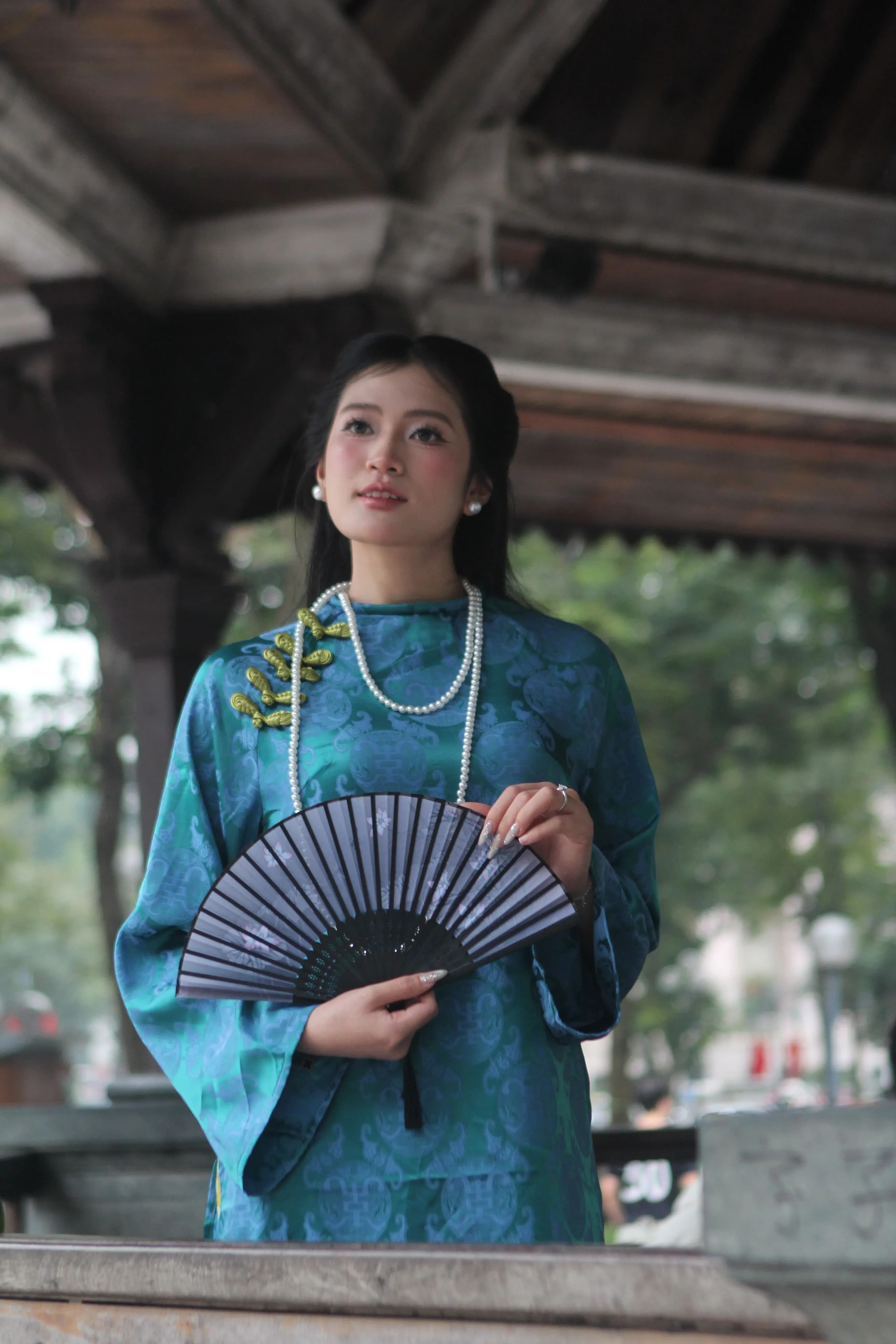 Thời trang lụa